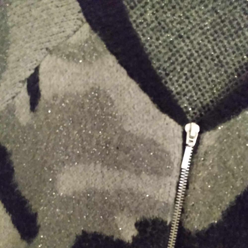 NWOT Torrid Camo Sweater, Size 00